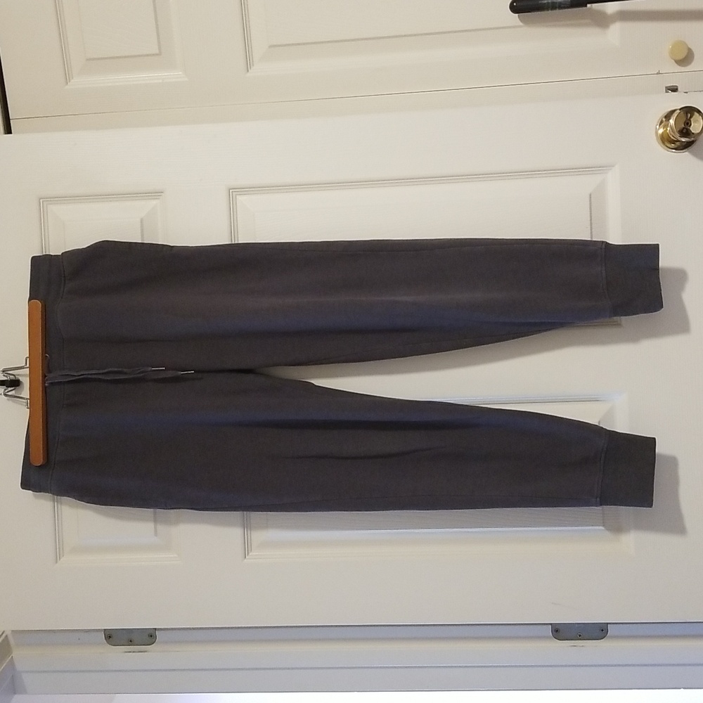 GAP Men's Small Gray Sweatpant